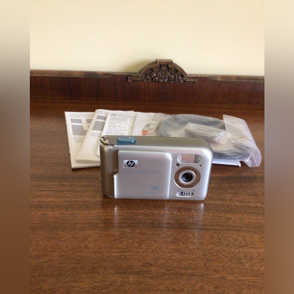 HP E427 Photosmart Digital Camera